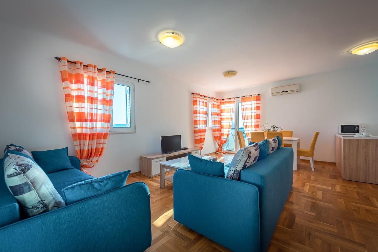 Apartments Mon Beach Budva Exterior photo
