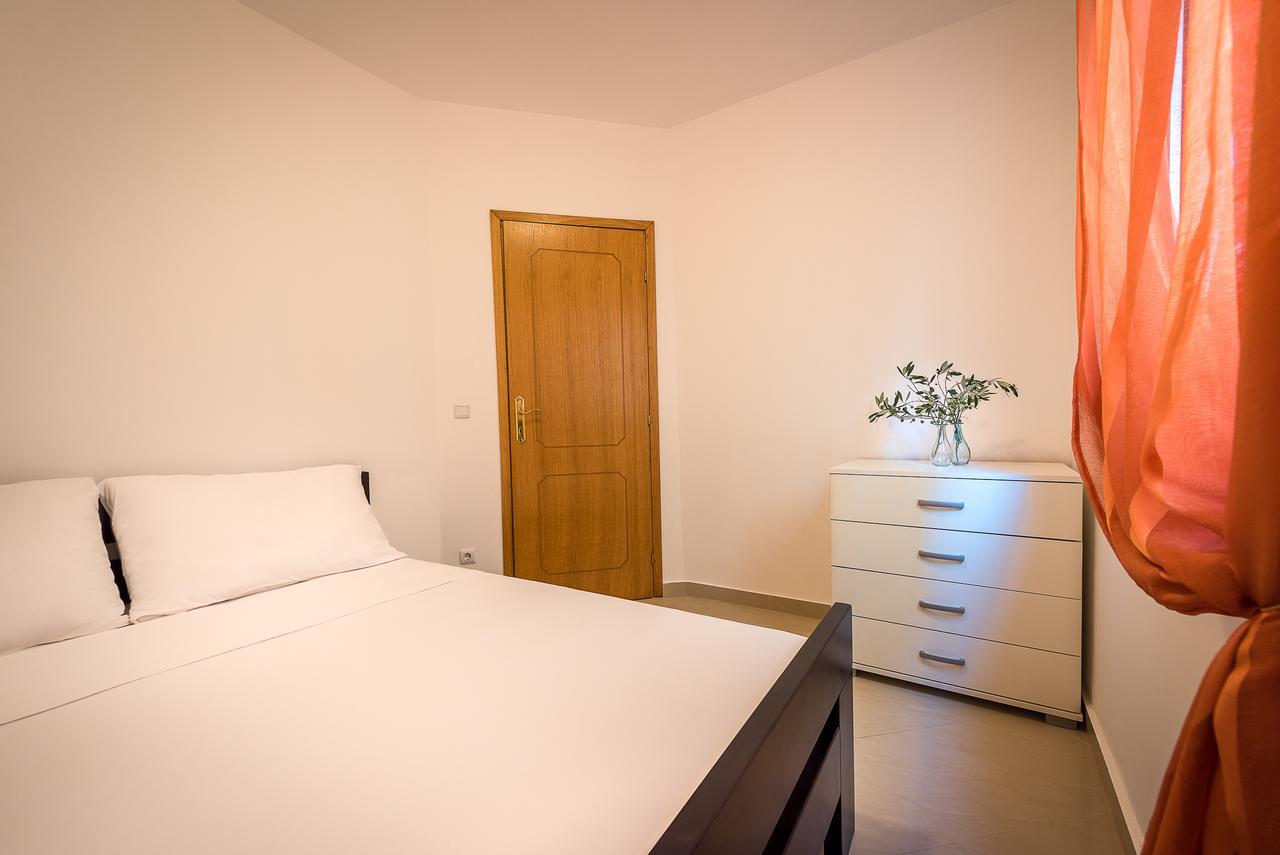 Apartments Mon Beach Budva Exterior photo