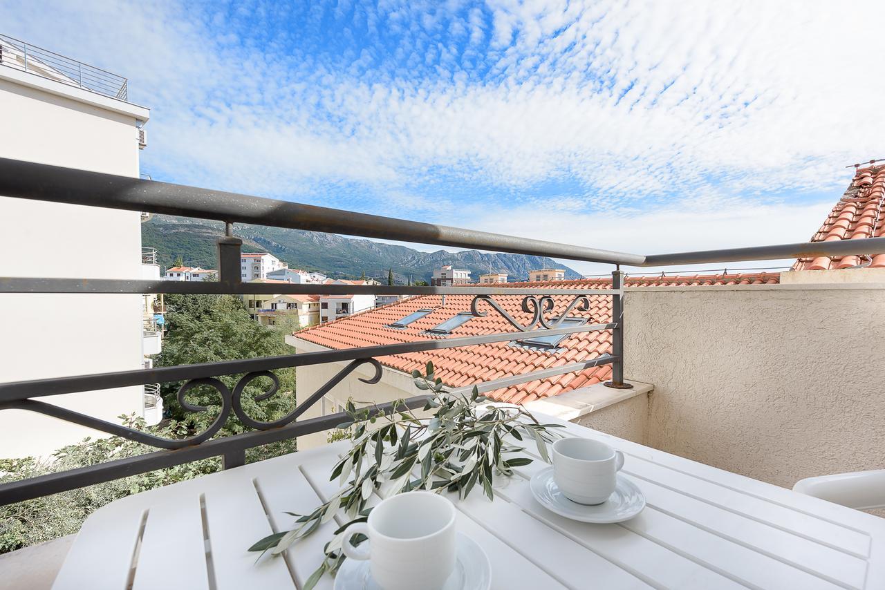 Apartments Mon Beach Budva Exterior photo